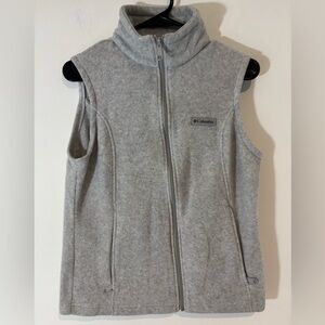 Columbia Women’s Medium Fleece Gray Vest Zip Up Casual Fall Winter Pockets